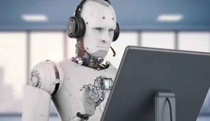 浅谈智能机器人取代工人的喜与忧（无线充电）