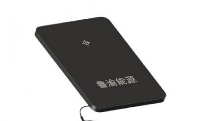agv无线充电小车与RGV小车的优缺点